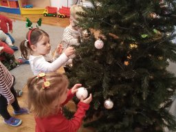 2025-12-02 Piernikowo i lukrowo u Biedronek